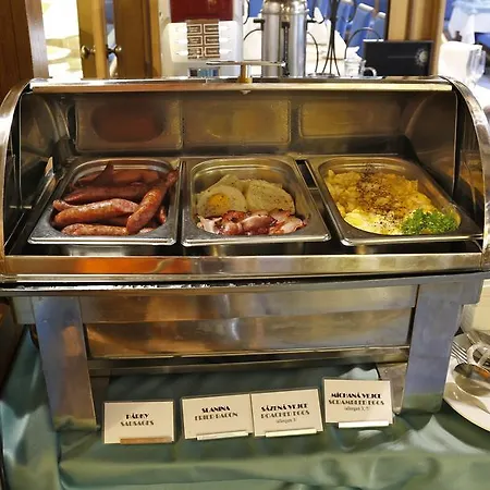 Agh Hotel Rožnov pod Radhoštěm