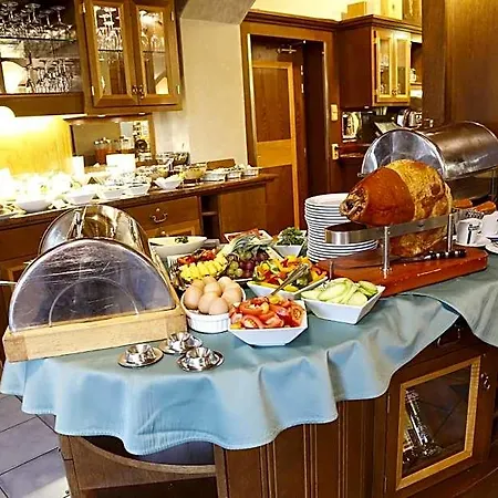 Agh 4*