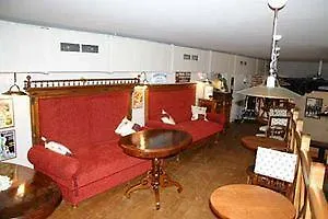 Hotel Agh