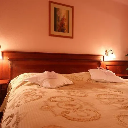 Hotel Agh Rožnov pod Radhoštěm