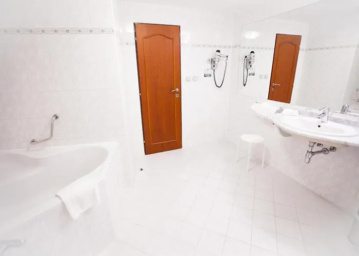 Hotell Agh Rožnov pod Radhoštěm