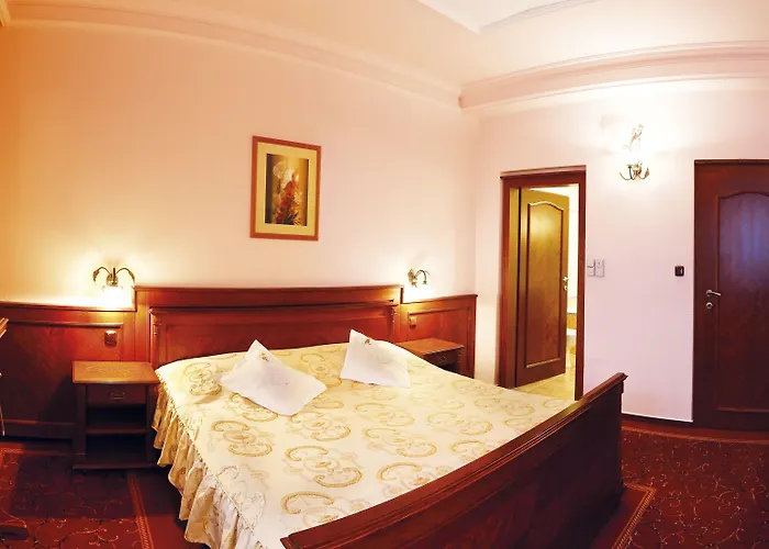 Hotell Agh Rožnov pod Radhoštěm