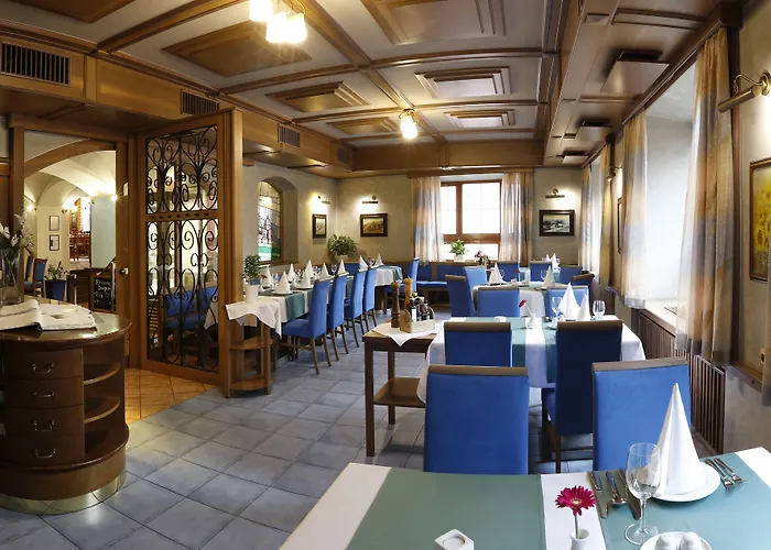 Hotell Agh 4*