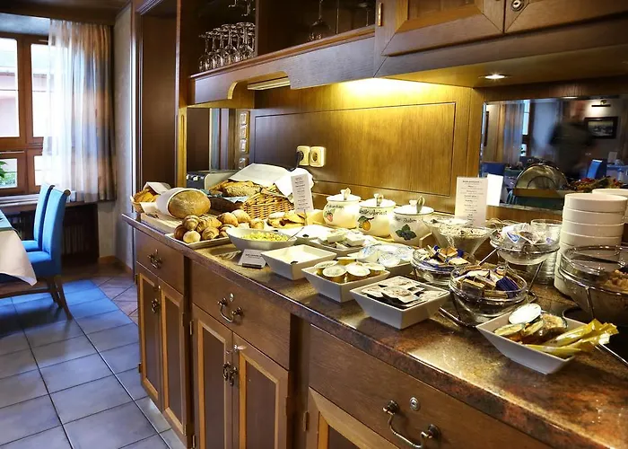 Agh Hotell 4*